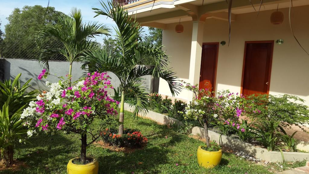 Отель The Moonflower Bungalow Сиануквиль Номер фото